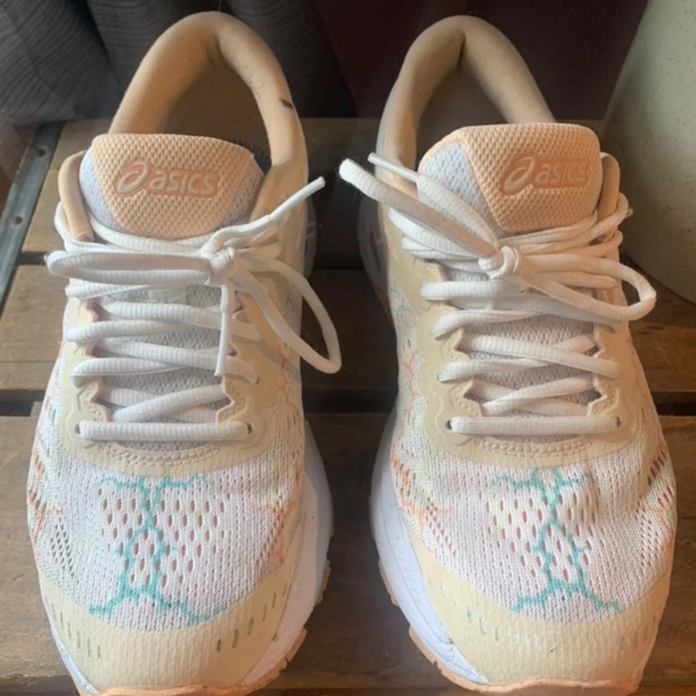 ASICS Gel Kayano 24 Lite Show Flyte foam Size 8